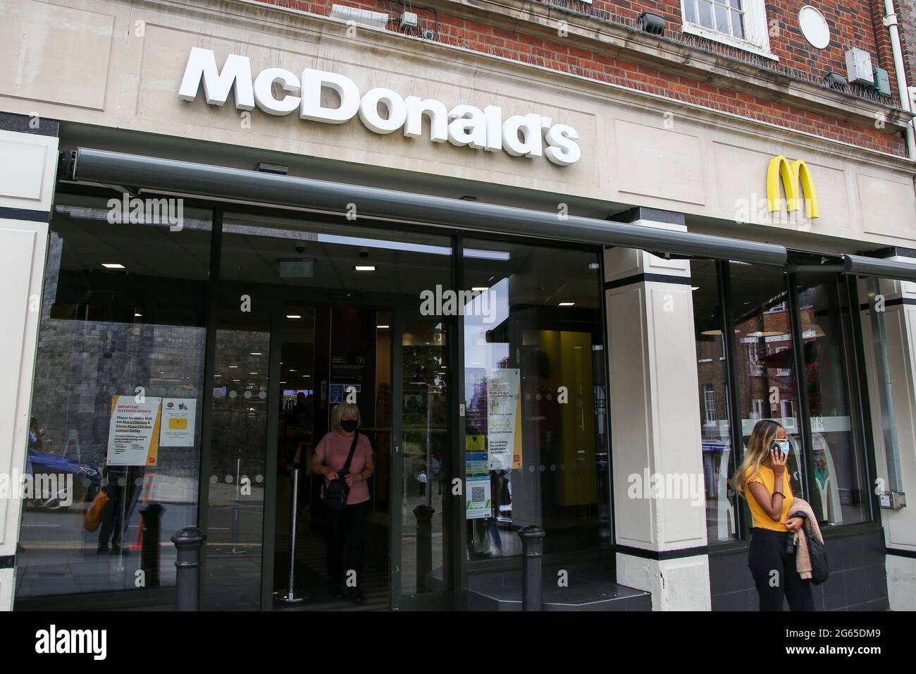 Mcdonalds uk branch hi res stock photography and images alamy