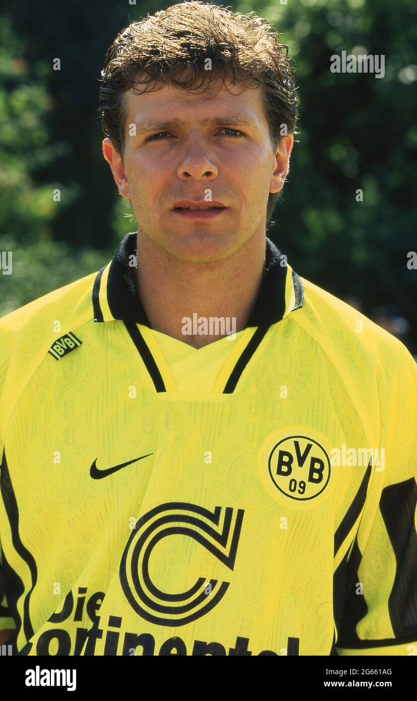 Borussia Dortmund 1997 High Resolution Stock Photography and Images - Alamy