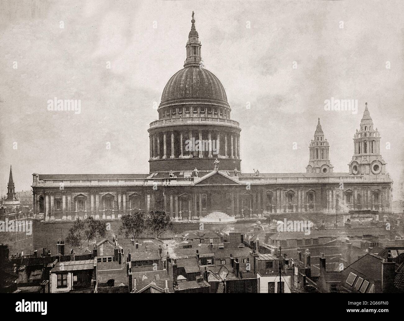 A late 19th century view of the dome of St Paul's Cathedral, dating from the late 17th century, designed in the English Baroque style by Sir Christopher Wren. Its construction, completed in Wren's lifetime, was part of a major rebuilding programme in the City after the Great Fire of London. The Anglican cathedral sits on Ludgate Hill at the highest point of the City of London, England. Stock Photo