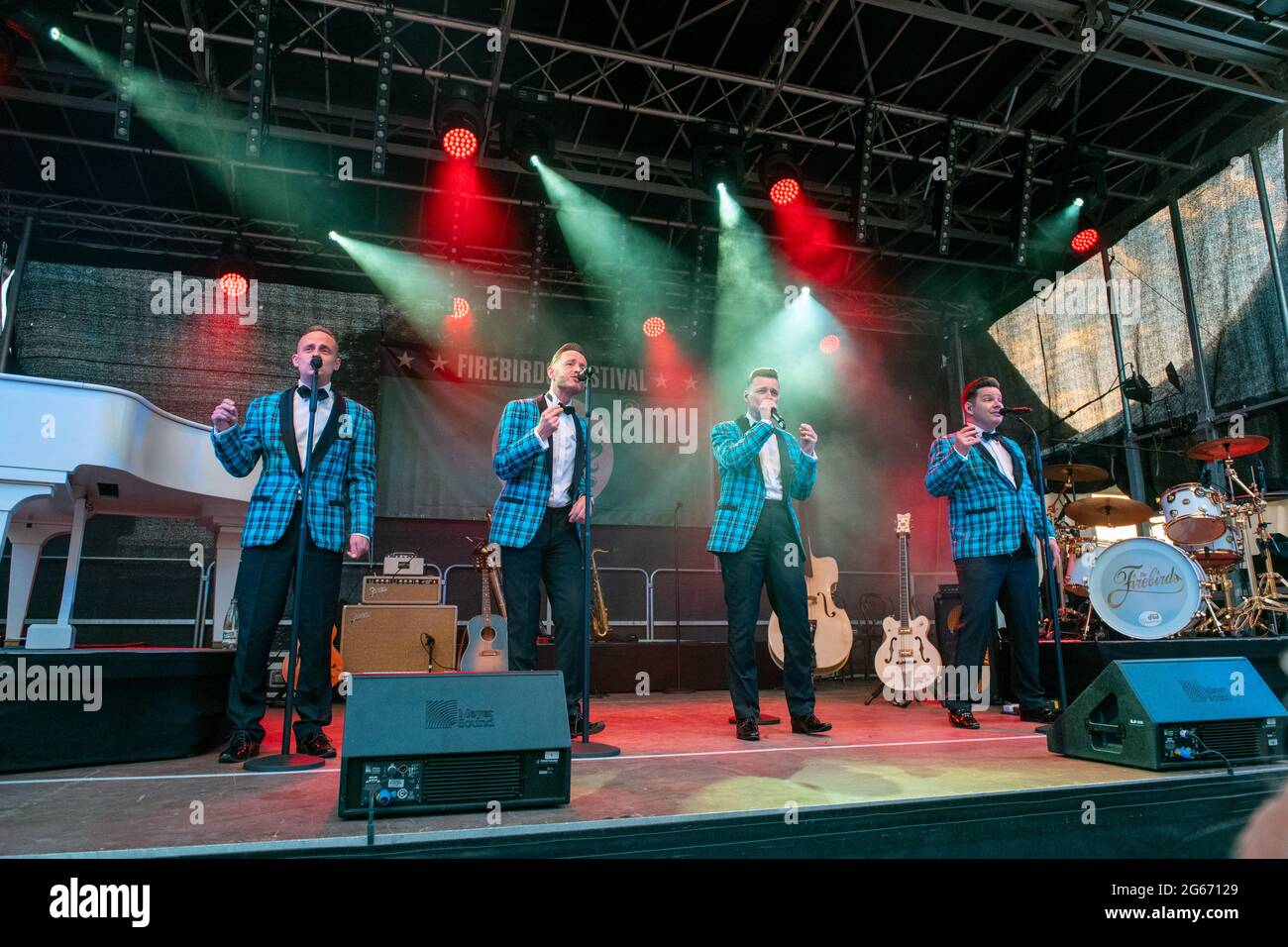 Firebirds festival auf schloss trebsen bei grimma 02 06 2021 hires stock photography and images Firebirds festival auf schloss trebsen bei grimma 02 06 2021 hires stock photography and images