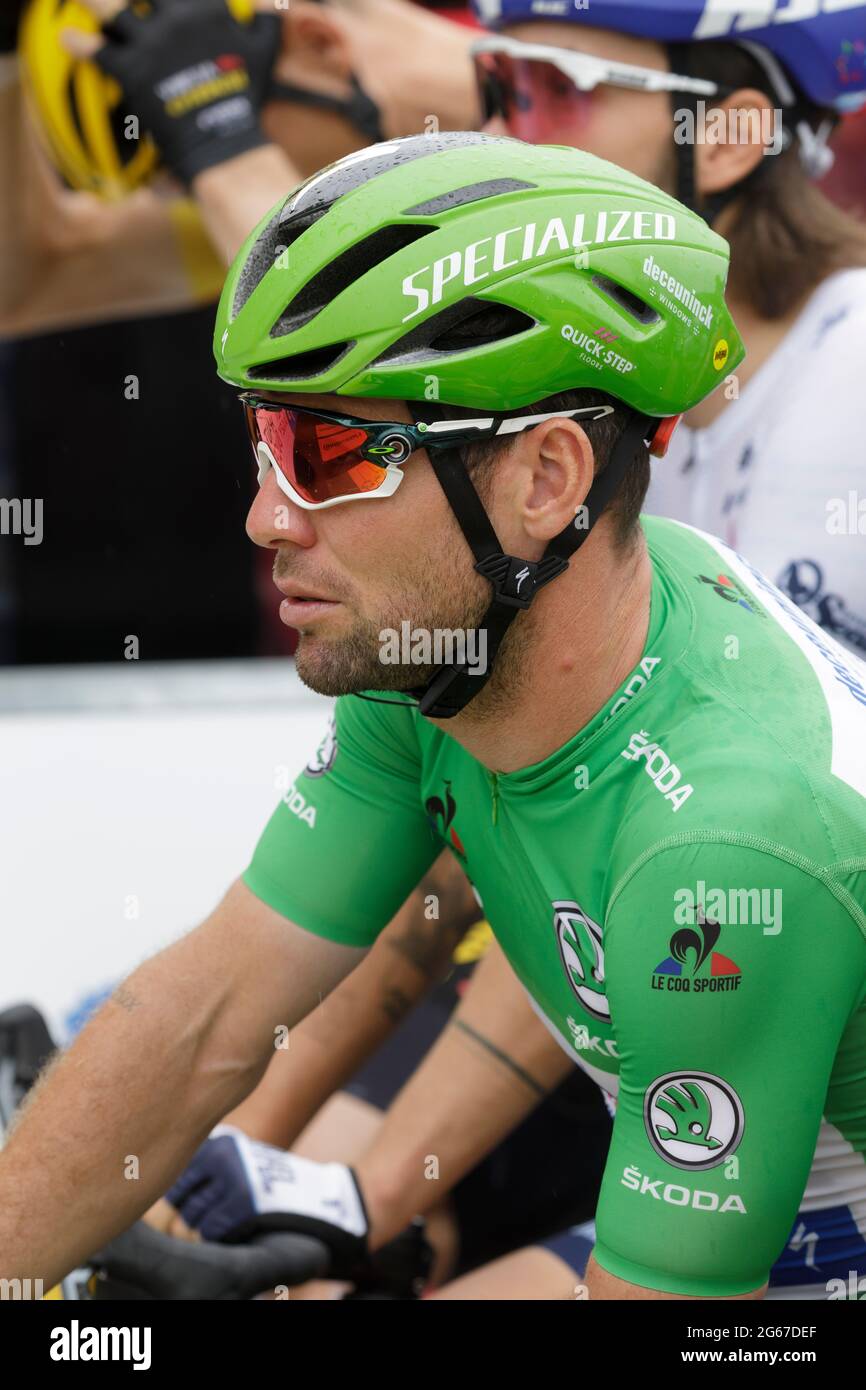 Oyonnax, France. 03 July 2021. Mark Cavendish at the start of the 8th stage of the Tour de France in Oyonnax, France. Julian Elliott News Photography Julian Elliott News Photography Credit: Julian Elliott/Alamy Live News Stock Photo