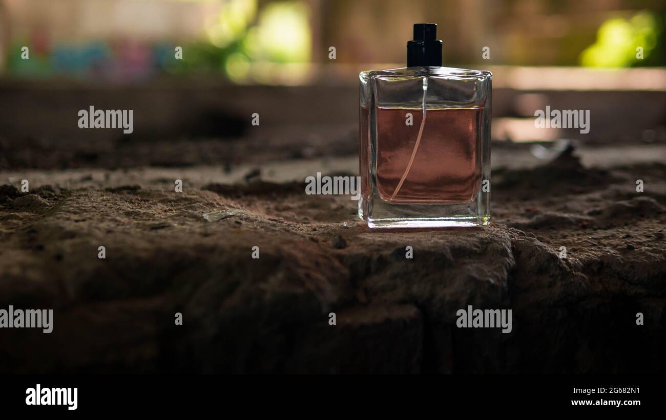 Chanel fragrance and perfumes hi-res stock photography and images - Alamy