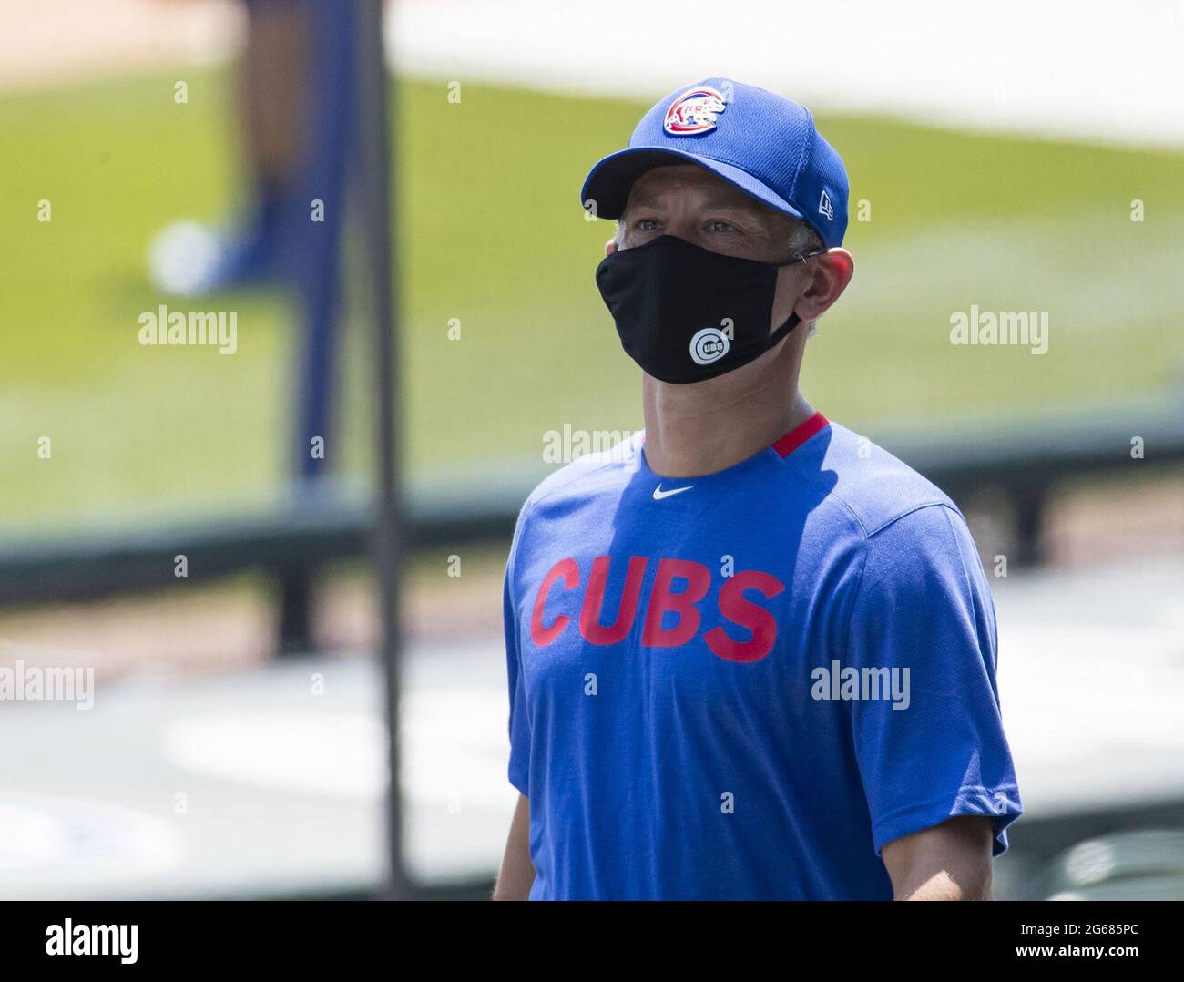 Cubs uniform hi-res stock photography and images - Alamy