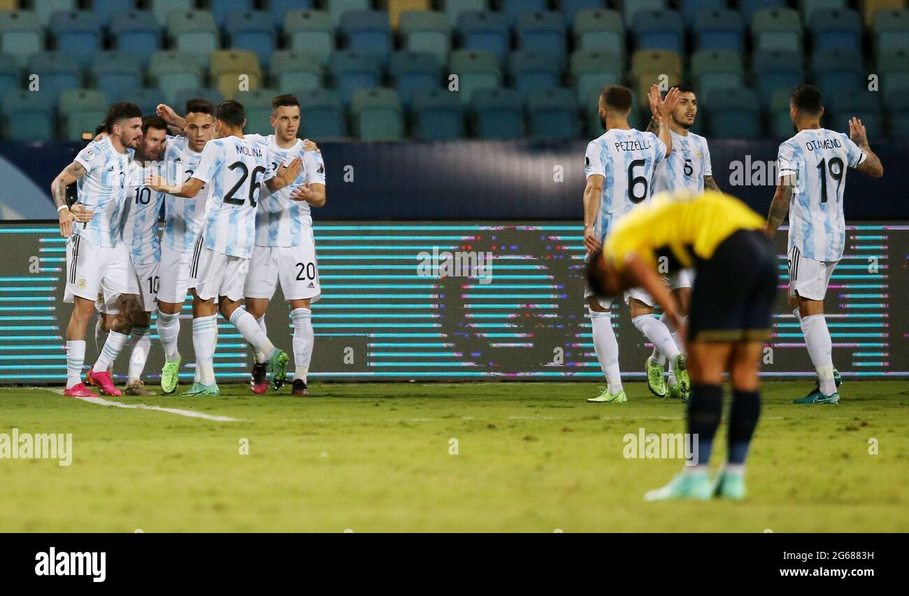 Rodrigo de paul copa america 2021 hires stock photography and images
