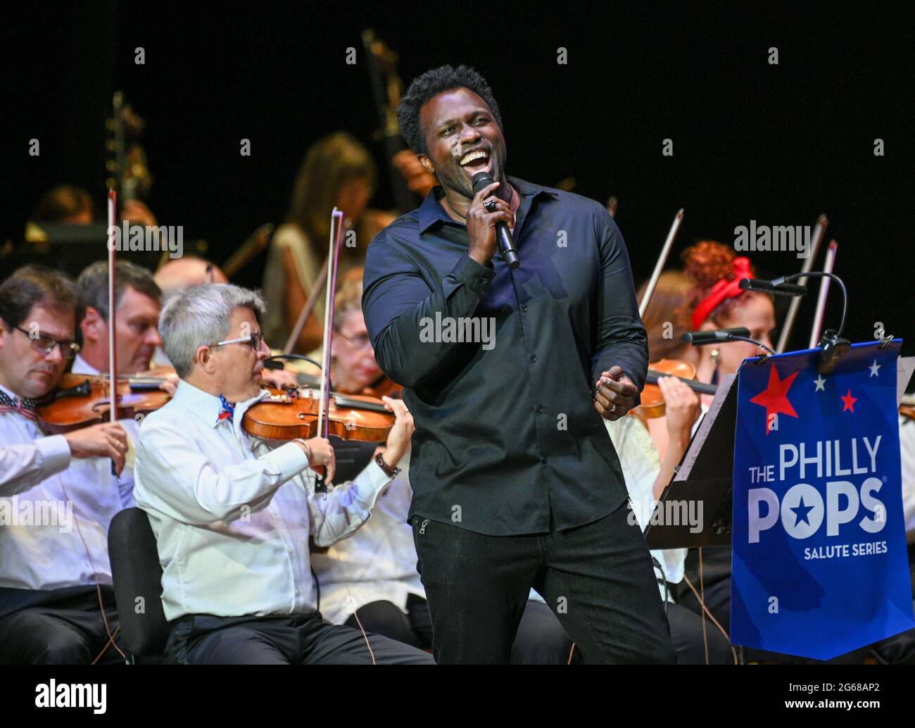 who s preforming at the philadelphia july 4th concert