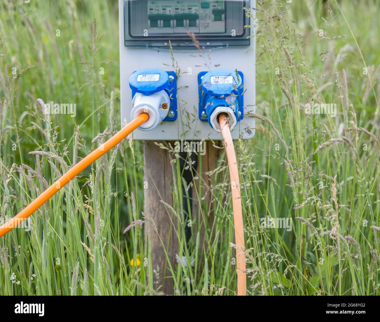 Electric hook up hires stock photography and images Alamy