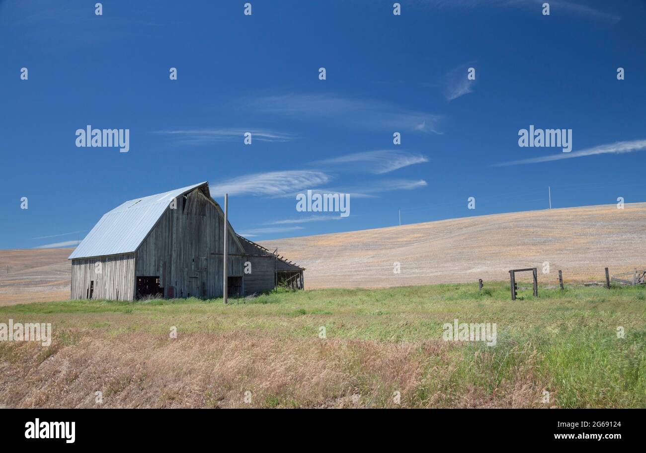 Wooden barn in rural Washington state. Stock Photo