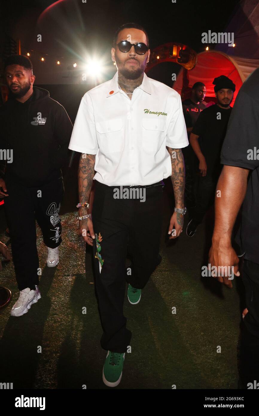 Teyana taylor prettylittlething hi-res stock photography and images - Alamy