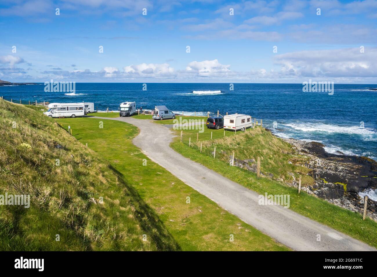16.05.21 Borve, barra, Outer Hebrides, UK Campsite at Borve on the Isle of Barra Stock Photo