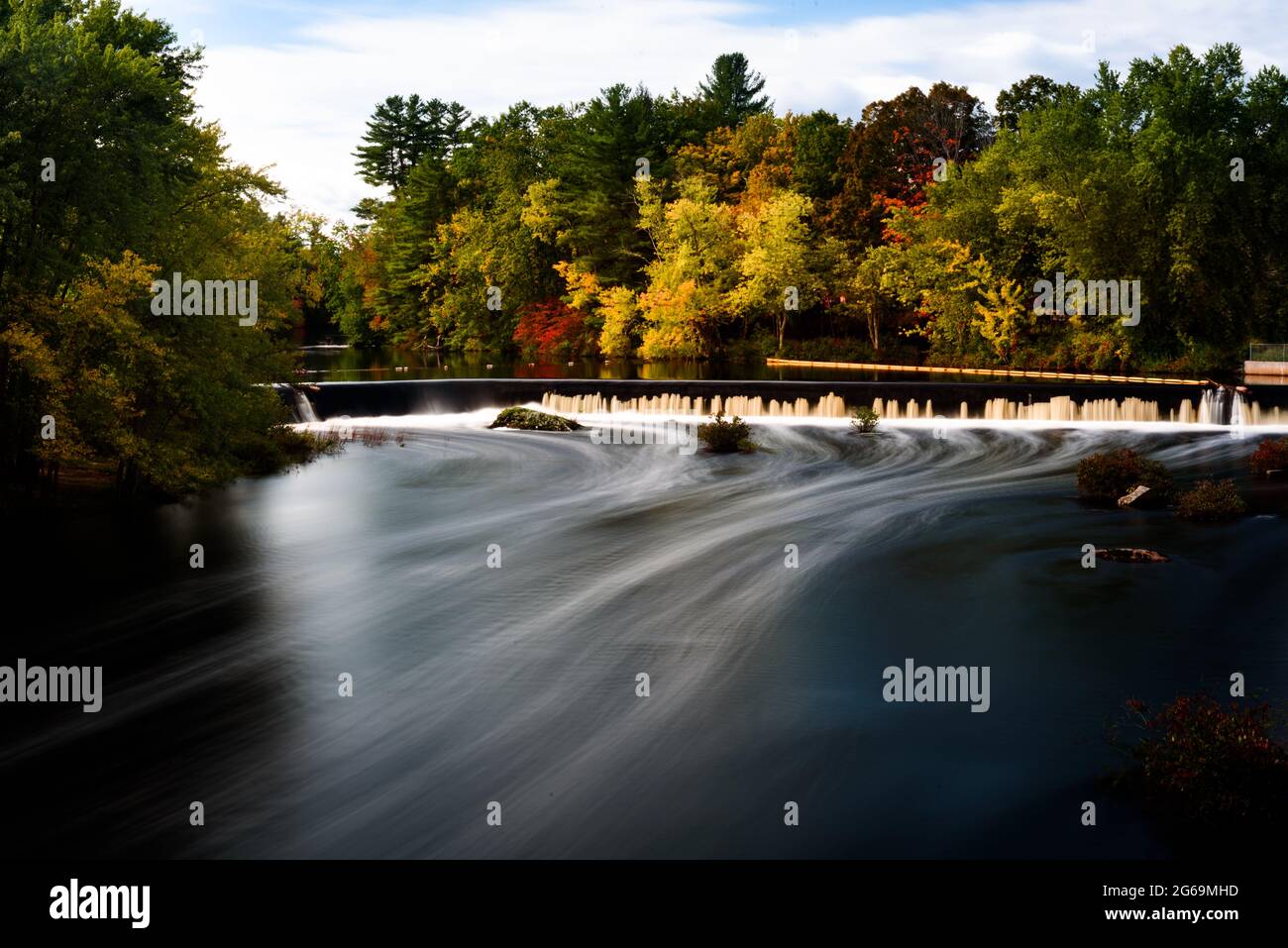 Contoocook river dam and water stream Stock Photo Alamy