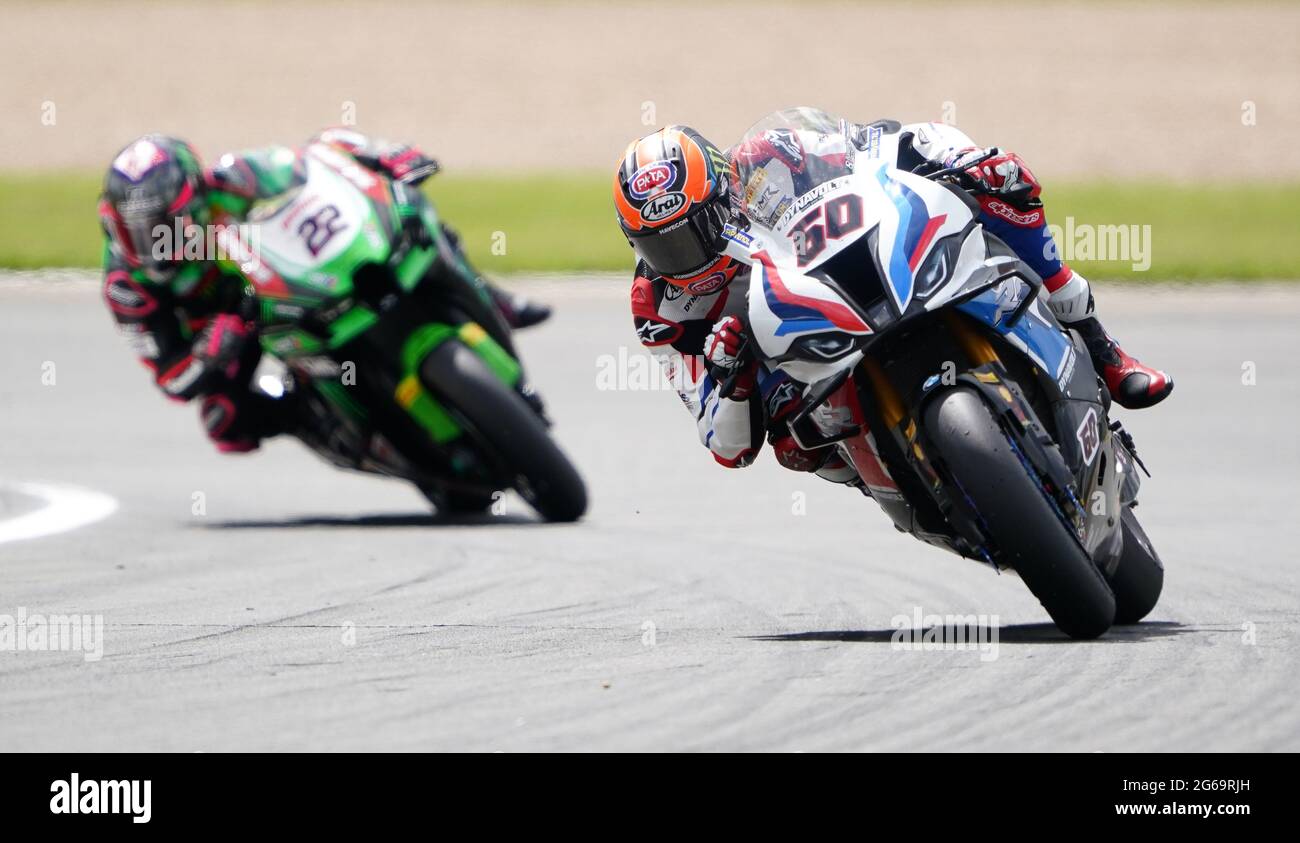 Michael van der Mark of BMW Motorrad WorldSBK Team in Race 2 during day two of the Motul Fim Superbike Championship 2021 at Donington Park, Leicestershire. Saturday July 4, 2021. Stock Photo
