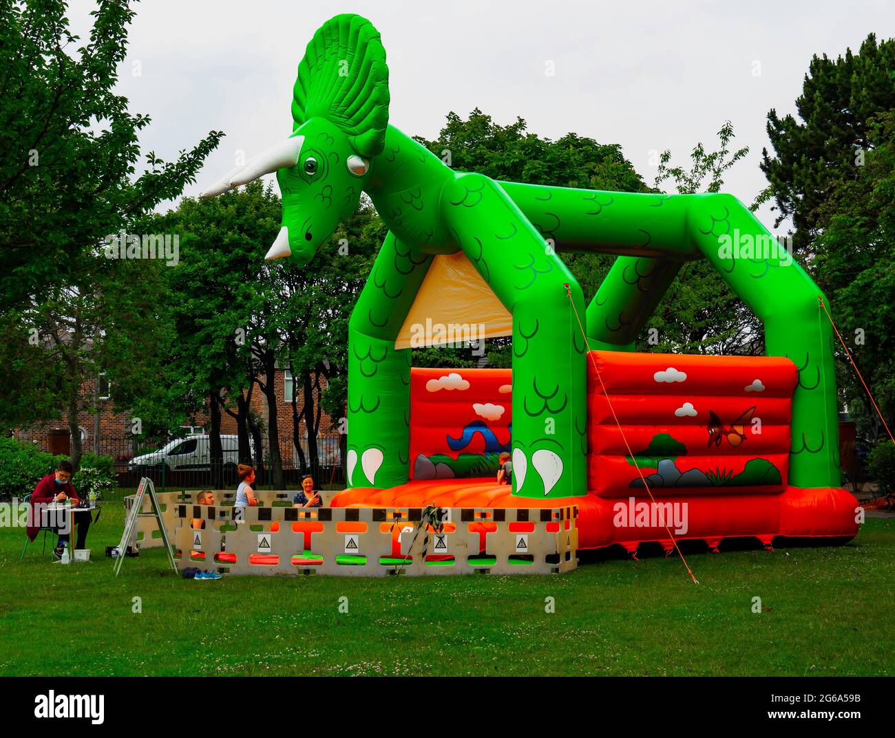 Red bouncy castle hi-res stock photography and images - Alamy