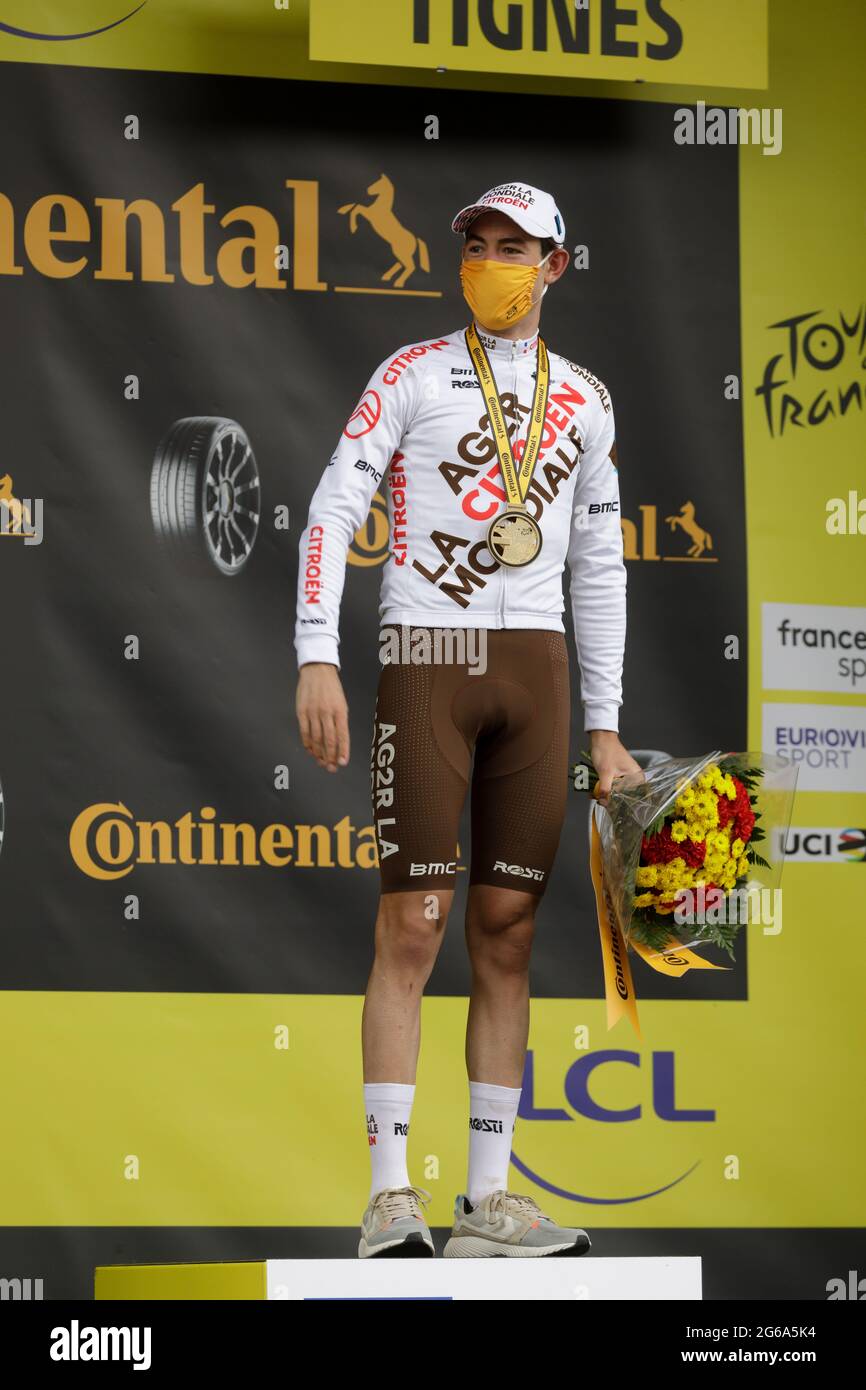 Tignes, France. 04 July 2021. Ben O'Connor on the winners podium of the 9th stage of the Tour de France. Julian Elliott News Photography Credit: Julian Elliott/Alamy Live News Stock Photo
