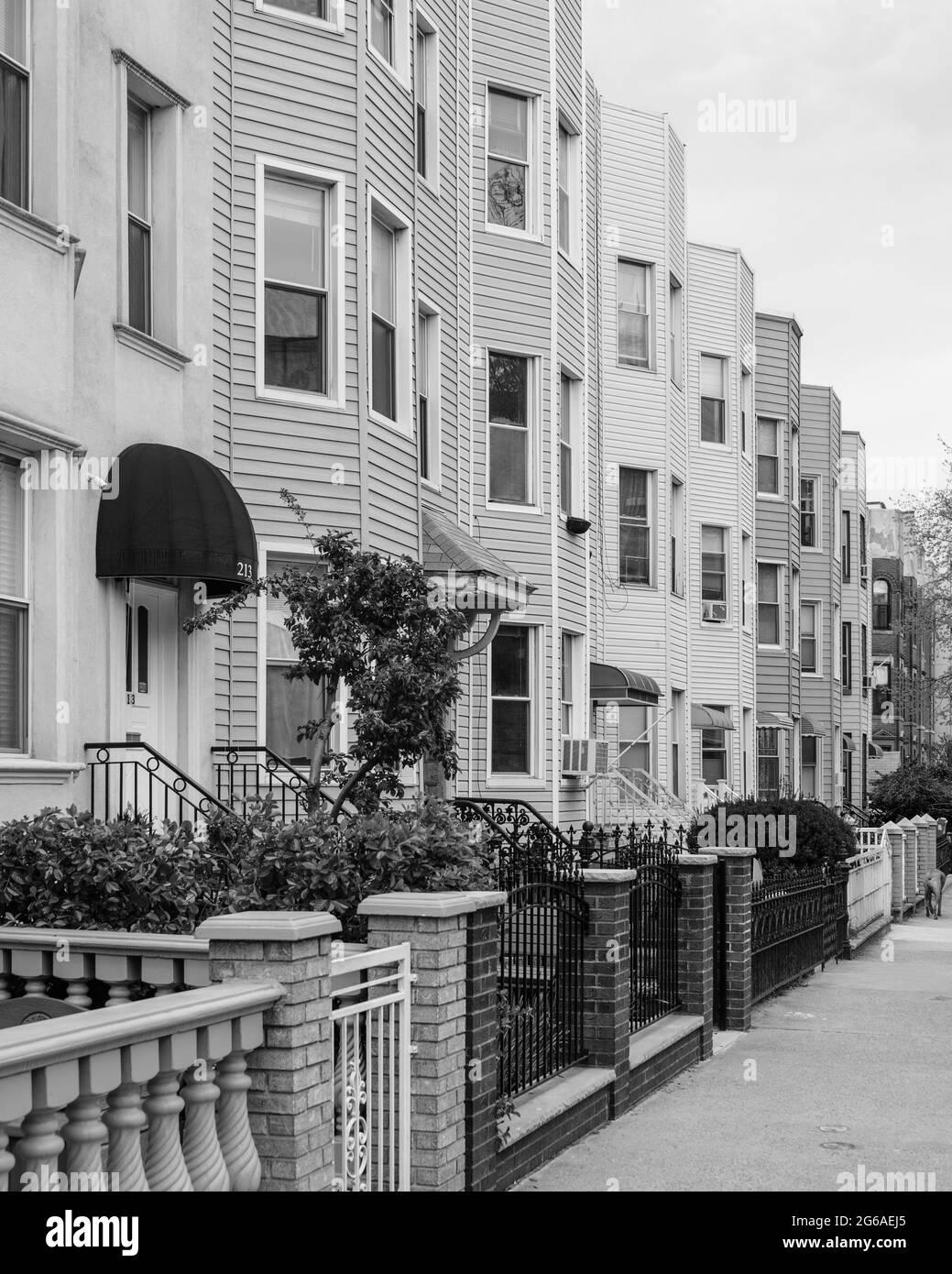 Rowhouses in Greenpoint, Brooklyn, New York City Stock Photo Alamy