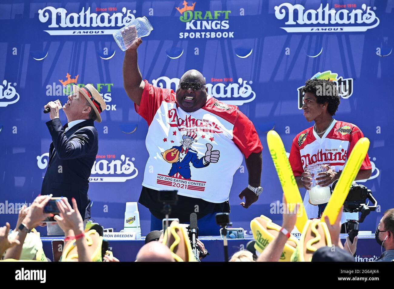 New York, USA. 04th July, 2021. Eric “Badlands” Booker (c) celebrates