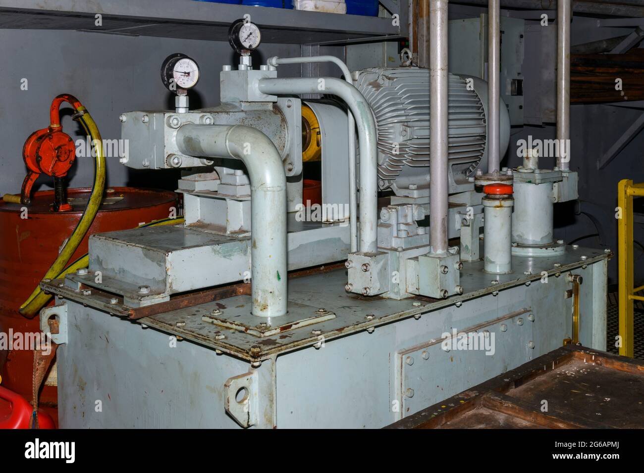 Steering gear. Rudder machine. Hydraulic pump. Marine engine. Steering