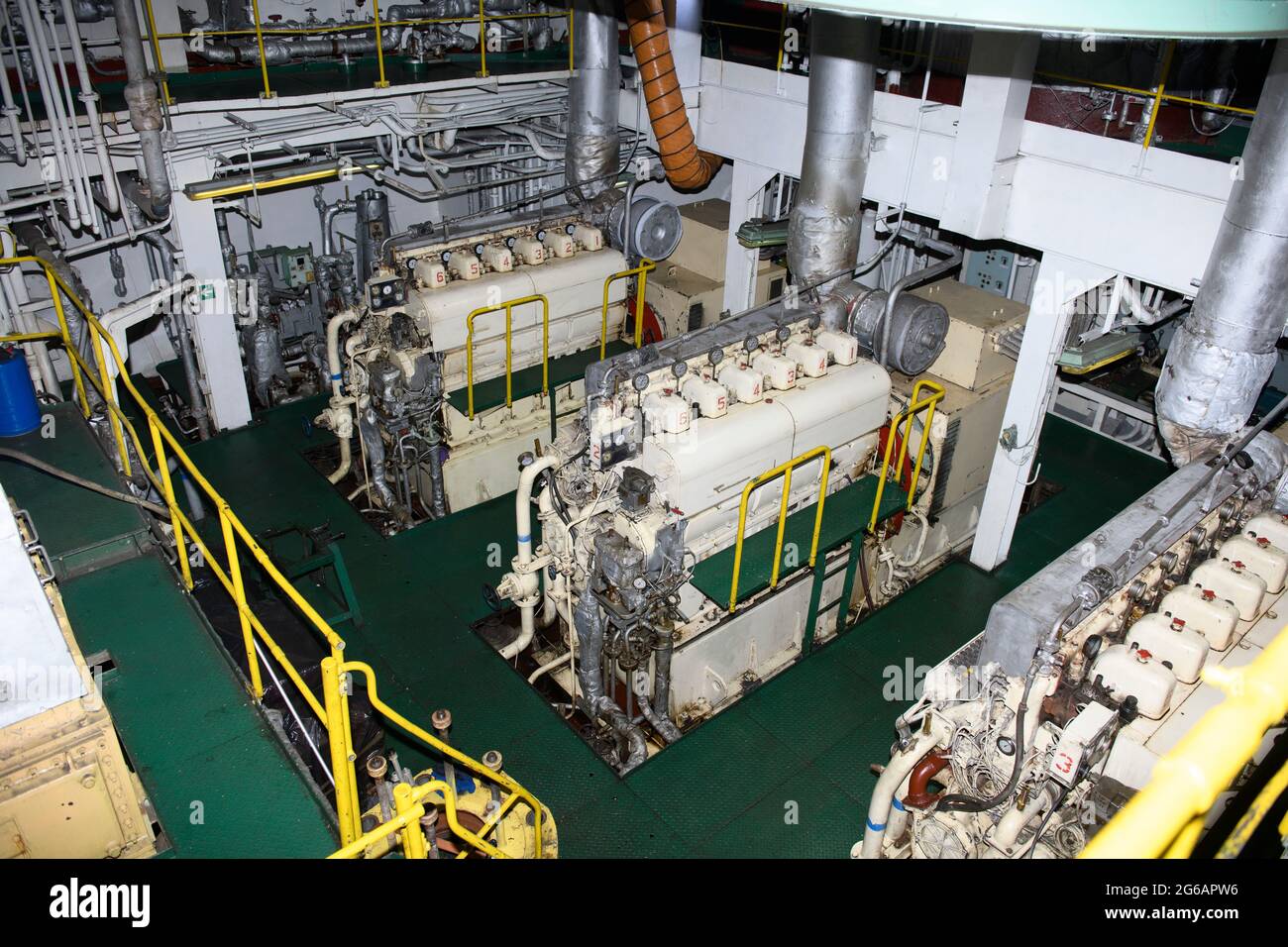 Marine engine. Diesel generator. Engine room interior Stock Photo - Alamy