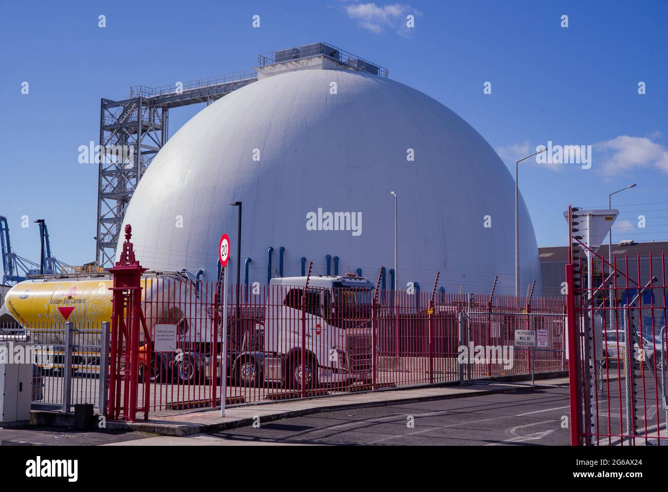 Cement silos at the Ports of Auckland Stock Photo