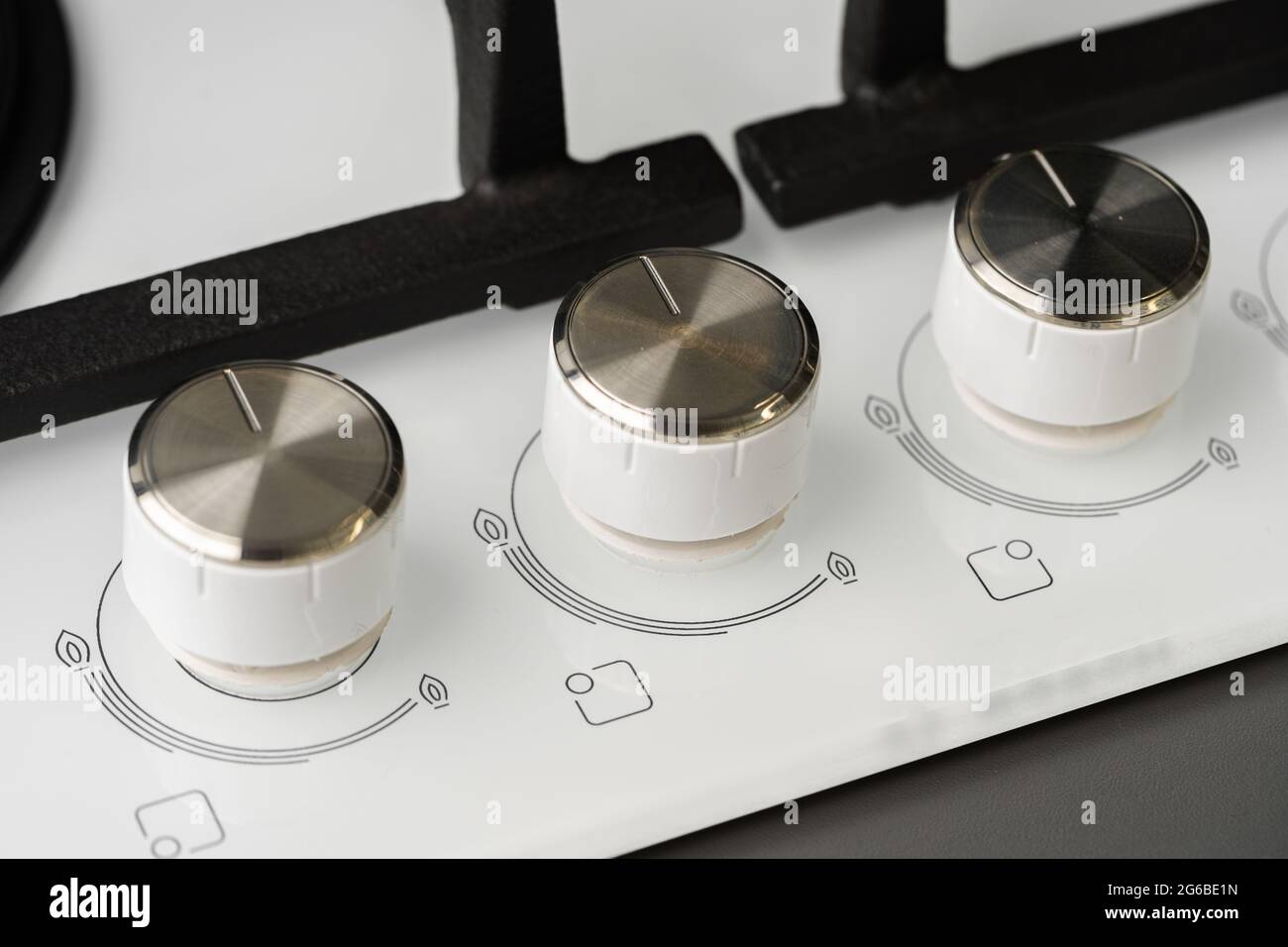 Knob switch on the electric stove closeup Stock Photo Alamy