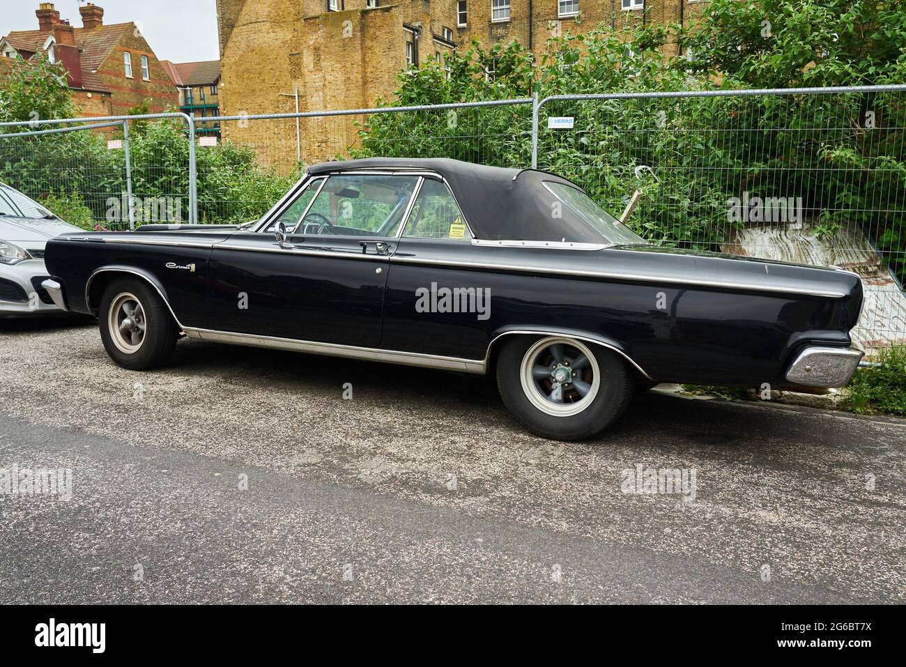 1965 dodge coronet 4 door