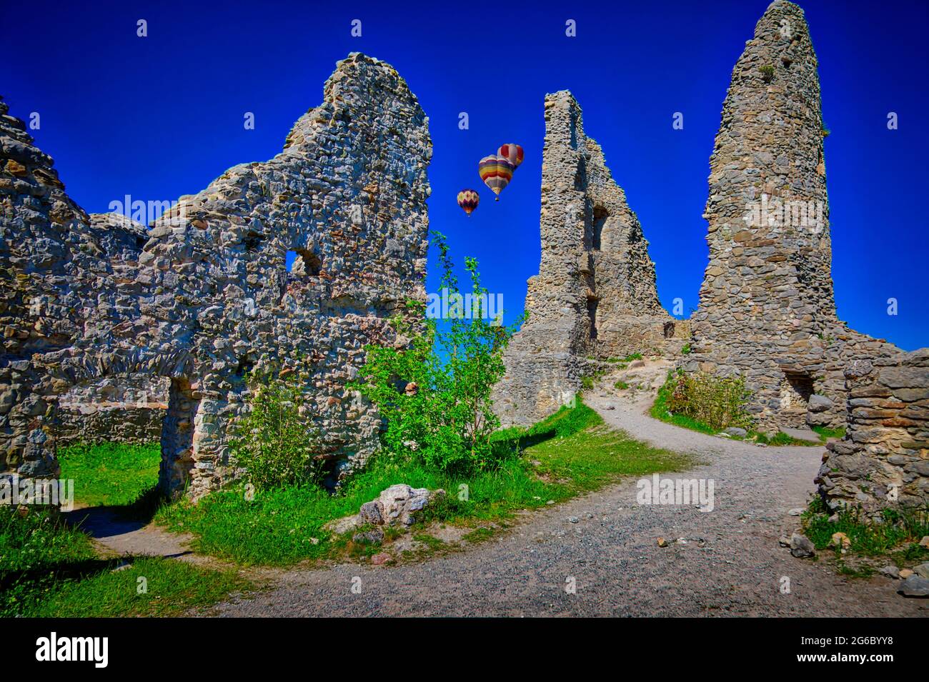 DE - BAVARIA: Entrance to Hohenfreyberg ruin next to Eisenberg castle near Fuessen in the Ostallgaeu Stock Photo