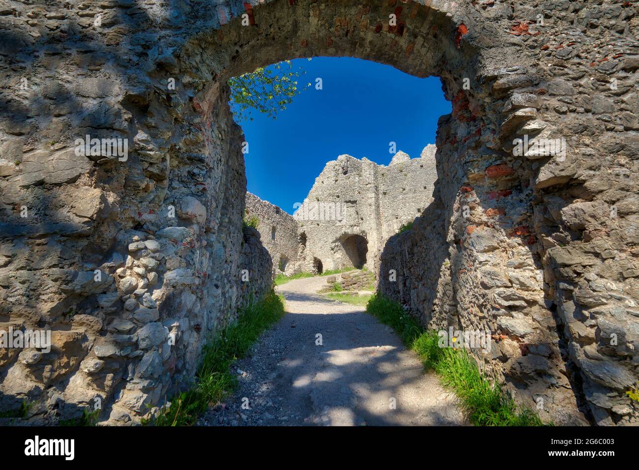 DE - BAVARIA: Entrance to Hohenfreyberg ruin next to Eisenberg castle near Fuessen in the Ostallgaeu Stock Photo