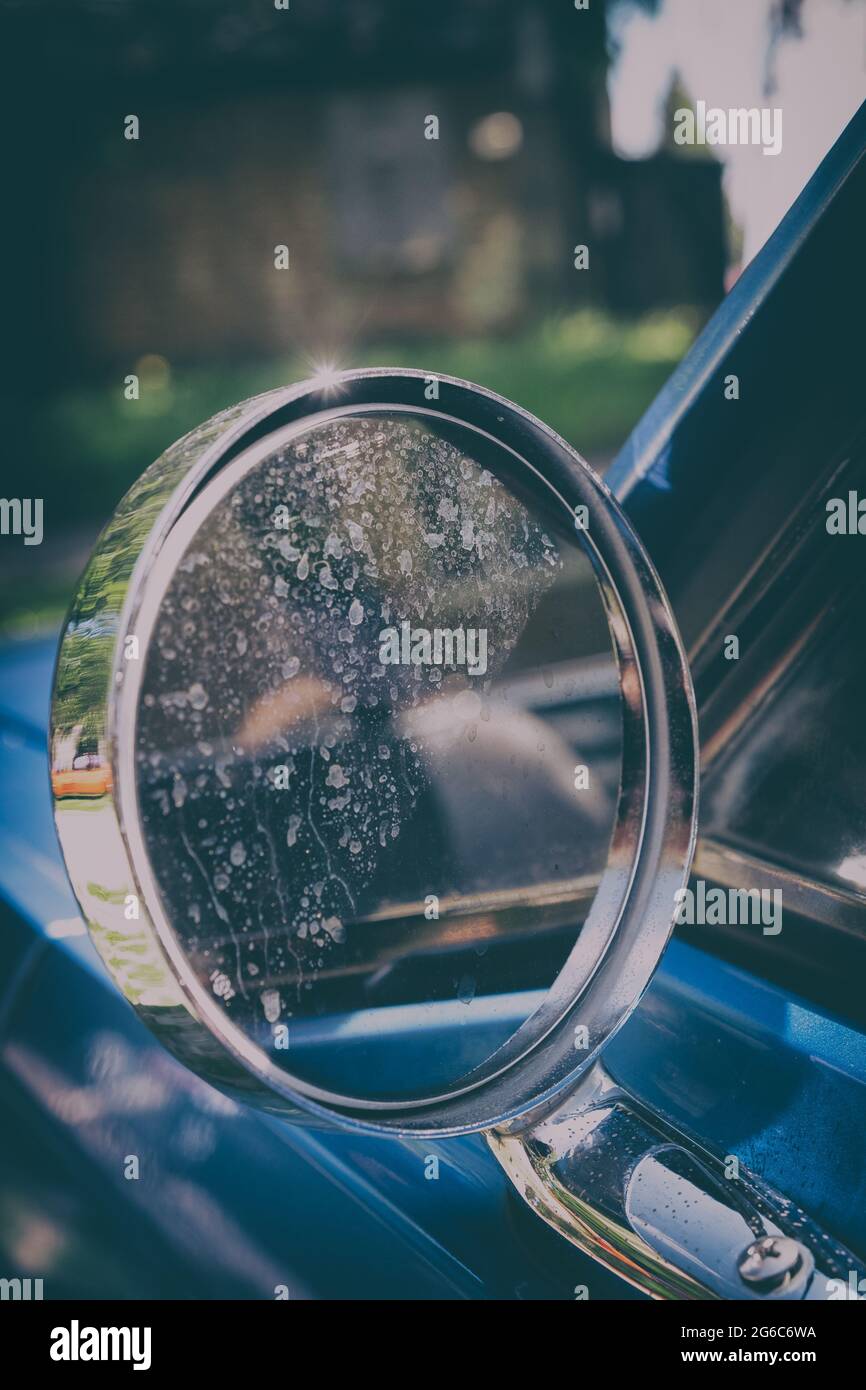 Car wing mirror rain hi-res stock photography and images - Alamy