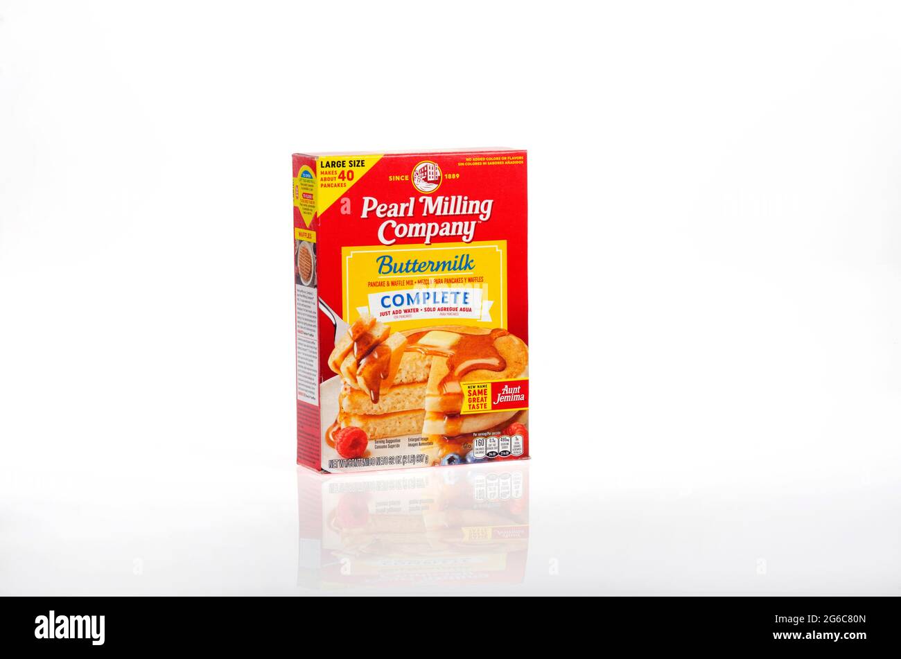Pearl Milling, new identity for Aunt Jemima,  Buttermilk Complete Pancake Mix Box Stock Photo