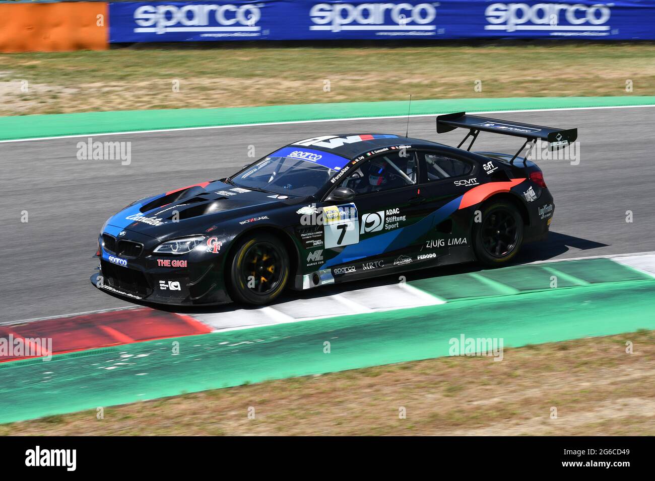 Page 2 Bmw M6 Car High Resolution Stock Photography And Images Alamy Page 2 Bmw M6 Car High Resolution Stock Photography And Images Alamy