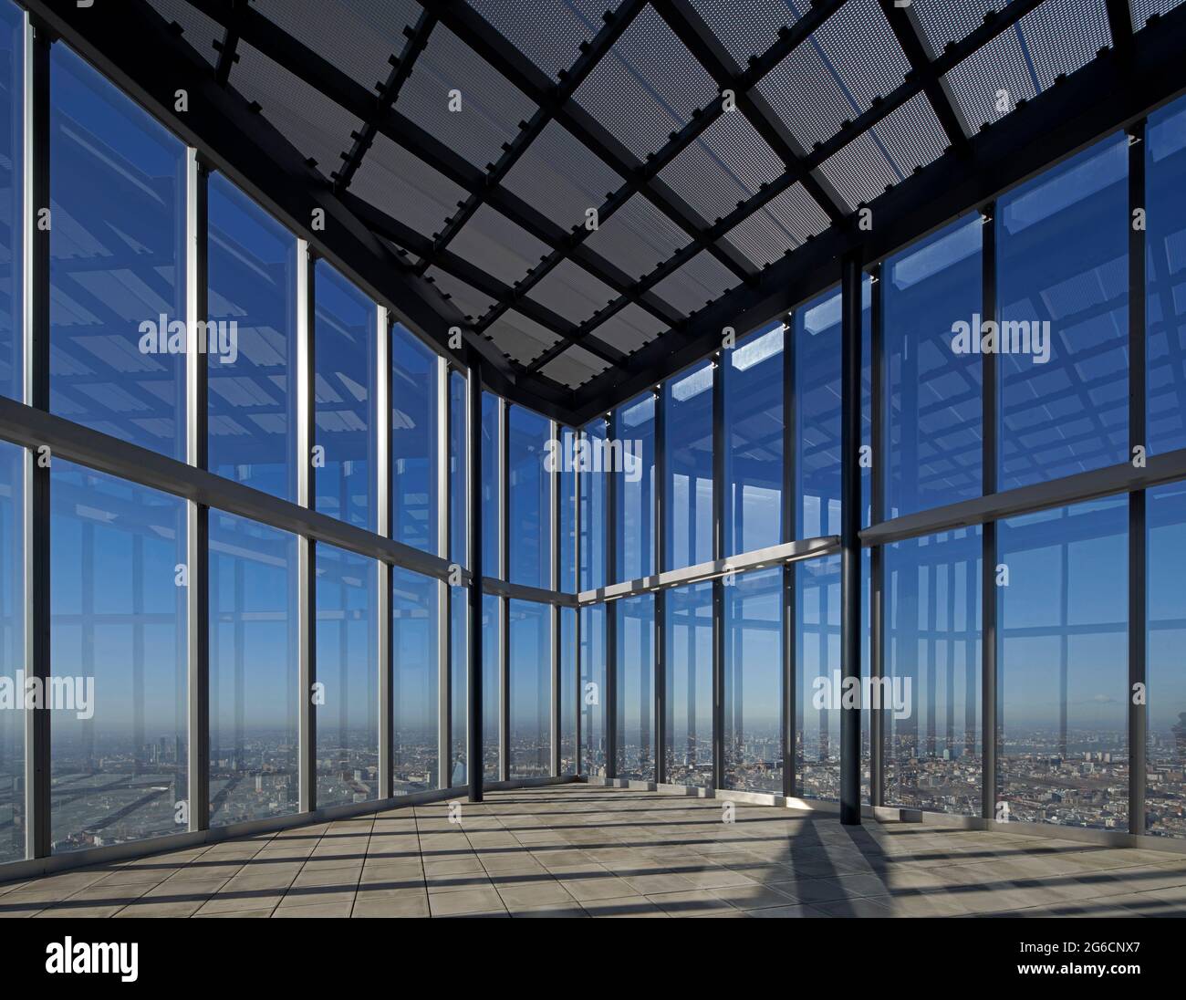 Public Viewing gallery on 62nd floor. 22 LONDON, United