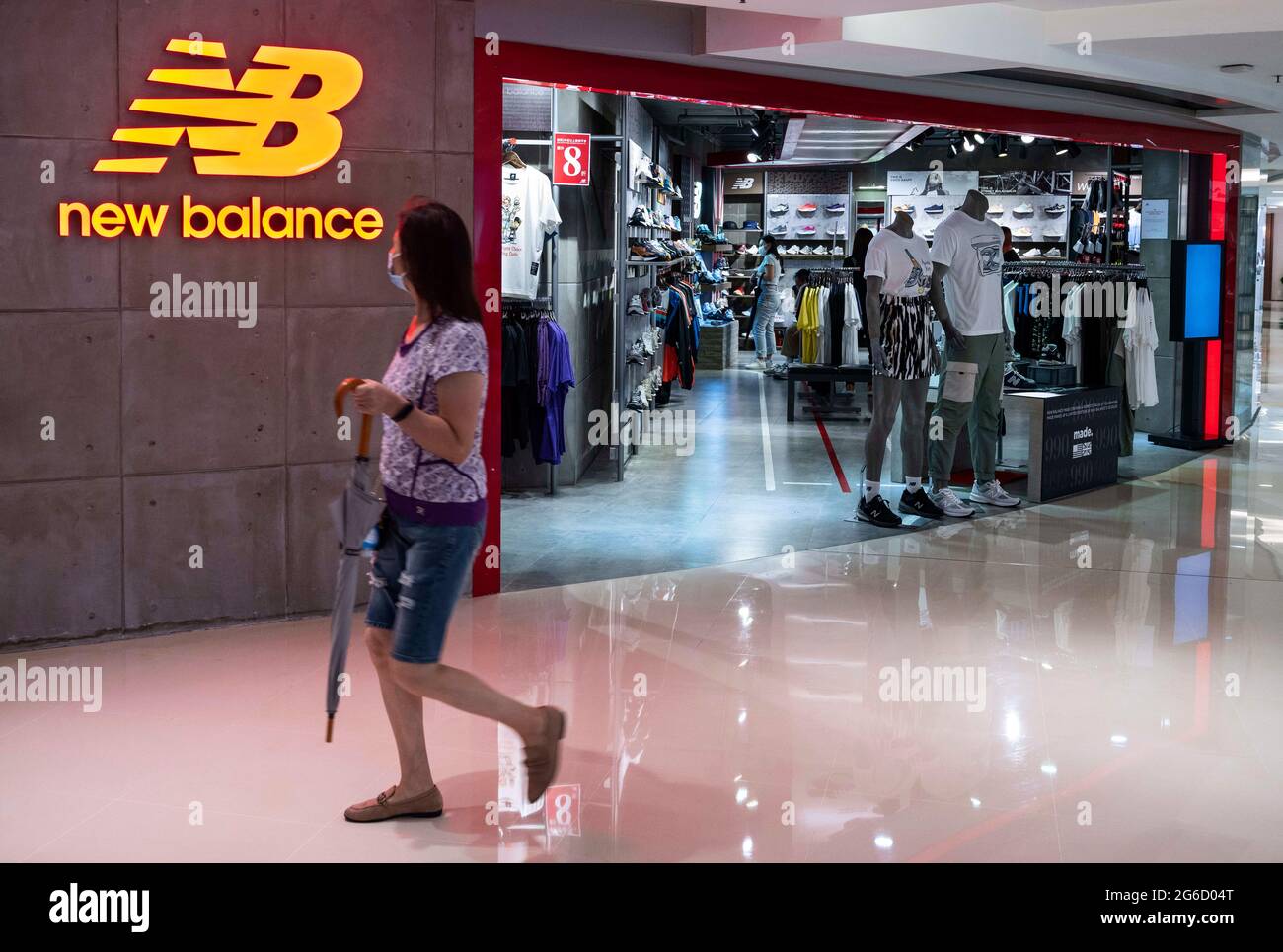 New balance hotsell store hk