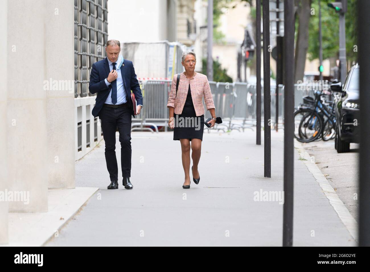 Arrival of Elisabeth Borne, Minister of Labour, Employment and Integration, at the meeting of the Inter-ministerial Committee on Disability (CIH) in Paris, France, on July 05, 2021. Photo by Jacques Witt/Pool/ABACAPRESS.COM Stock Photo