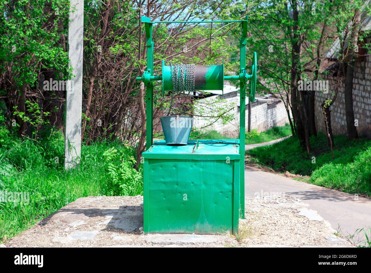 Water Well Bucket High Resolution Stock Photography and Images Alamy