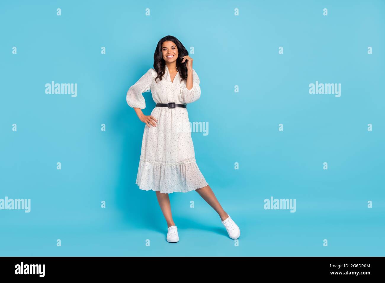 Midi dress hi-res stock photography and images - Page 2 - Alamy