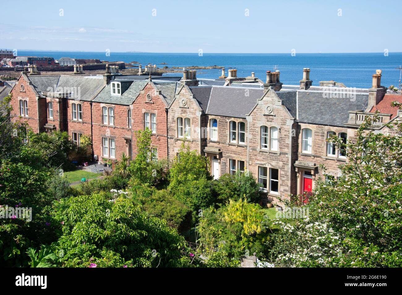 Terraced houses, Queen's Road, Dunbar, East Lothian, Scotland, United Kingdom Stock Photo