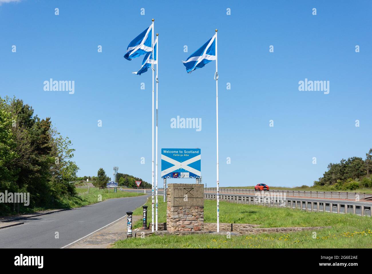 Welcome to Scotland sign on A1 Motorway, Marshall Meadows, Berwick-upon-Tweed, Northumberland, England, United Kingdom Stock Photo