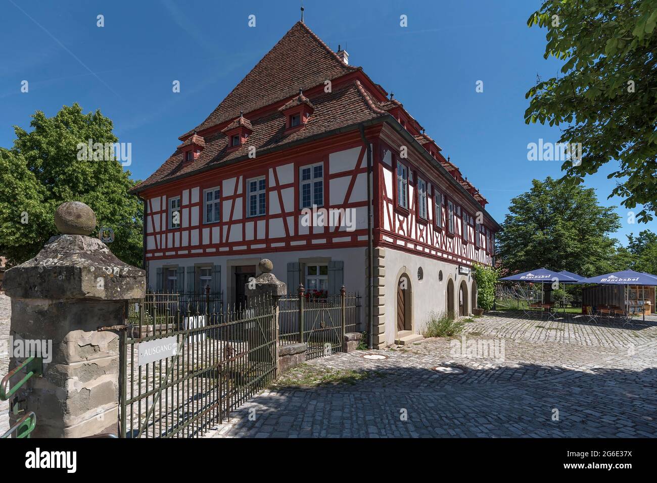 Historic inn Zur Krone built 1704/05, today Franconian Open Air Museum, Bad Windsheim, Middle Franconia, Bavaria, Germany Stock Photo
