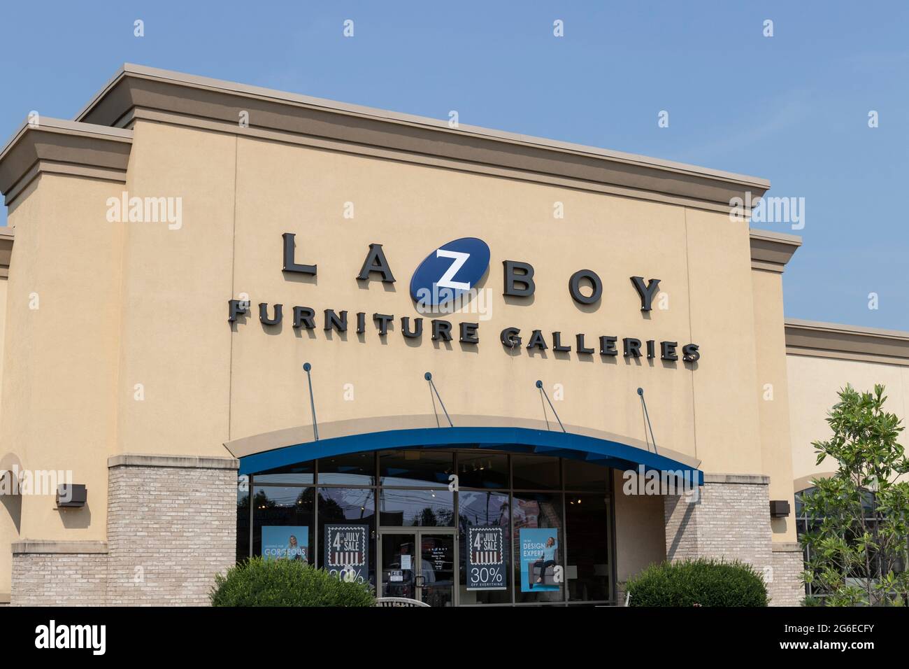 Cincinnati Circa July 2021 LaZBoy Retail Location. LaZBoy is a