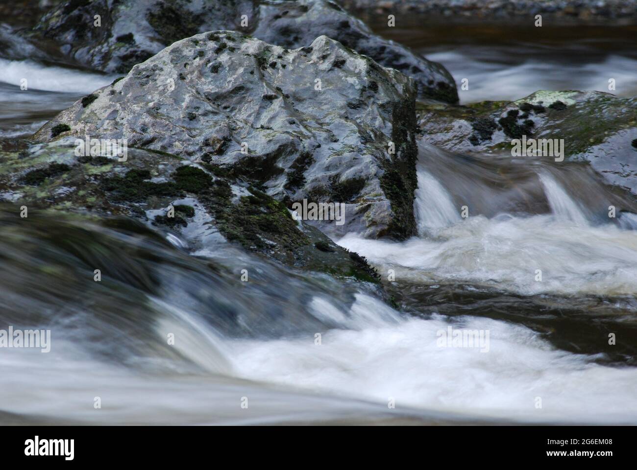 Rushing cascade hi-res stock photography and images - Alamy