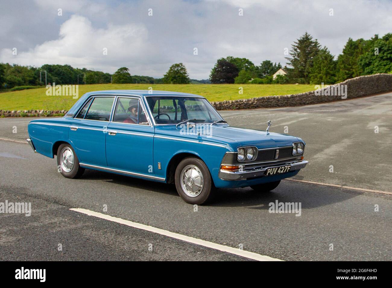 1968 60s blue Toyota Crown 2253 cc 4dr saloon, en-route to Leighton ...