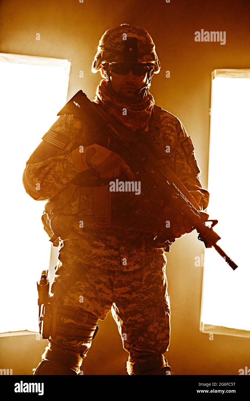 Paratrooper airborne infantry hi-res stock photography and images - Alamy