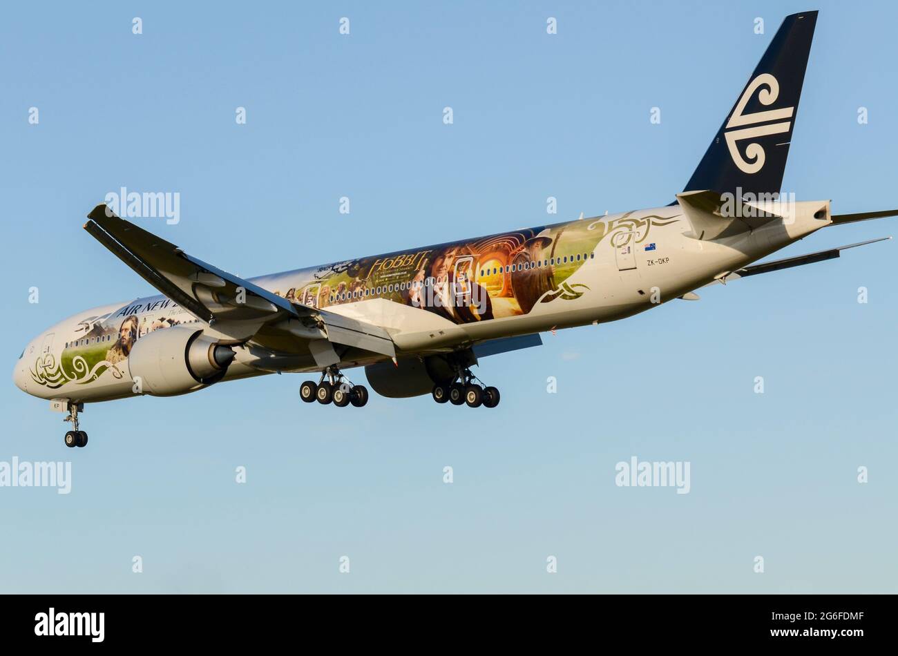 Air New Zealand Boeing 777 airliner jet plane landing at Heathrow with the special The Hobbit colour scheme promoting the Peter Jackson Tolkien film Stock Photo