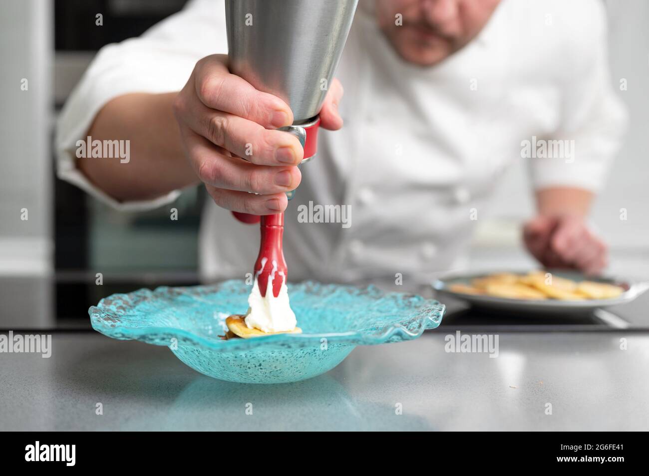 Foam siphon hires stock photography and images Alamy