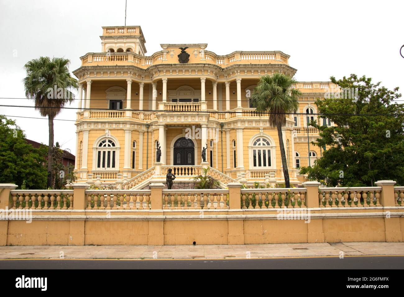 Manaus, Palacio Rio Negro (Rubber Museum). Brazil Stock Photo - Alamy