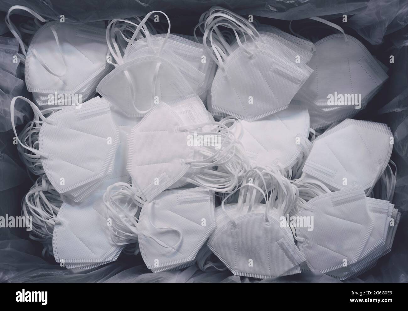 Ppe disposable face mask hi-res stock photography and images - Alamy