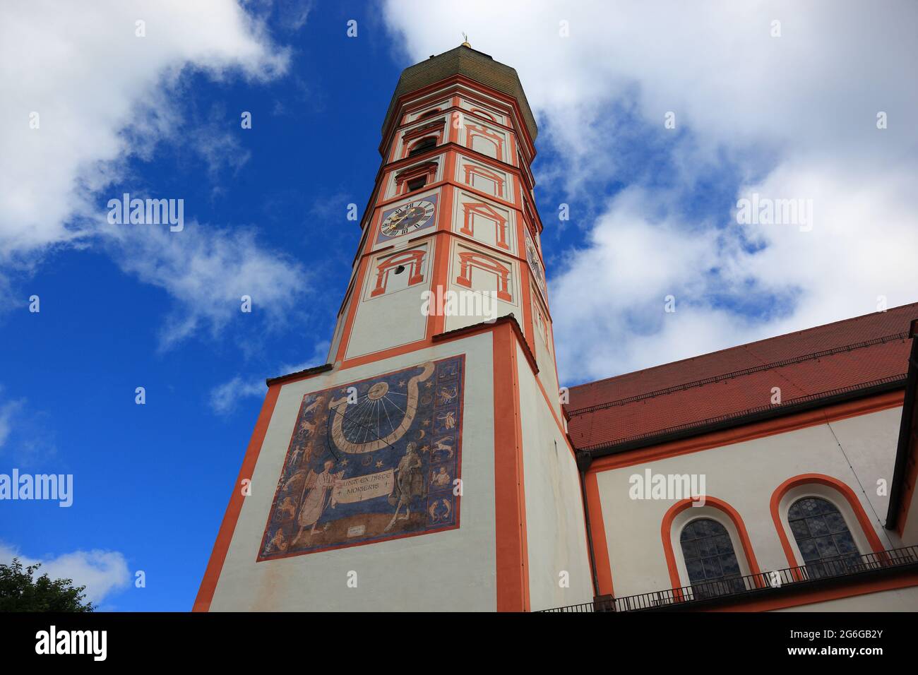 Nachtuhr Turm Kirchturm-Uhr Stockfotografie - Alamy