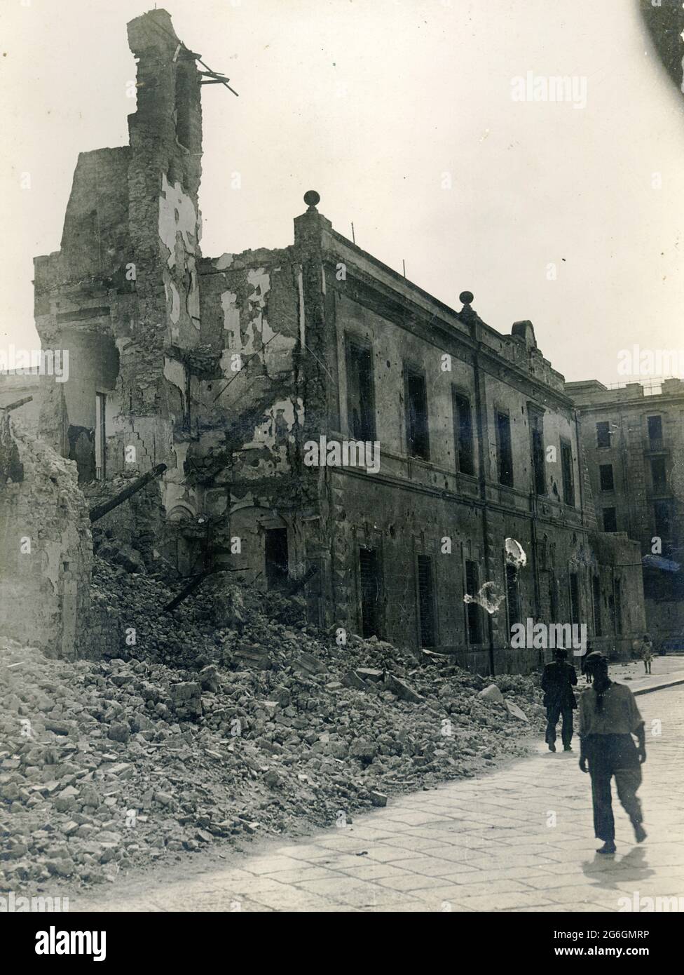 WWII WW2 naples italy historic center loreto destroyed by