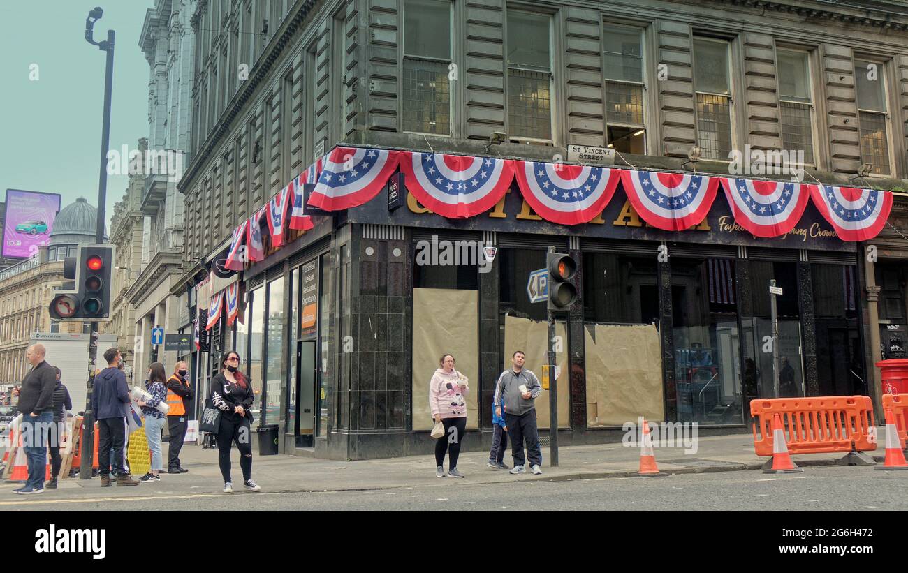 Glasgow, Scotland, UK, 6th July, 2021. UK Weather Final preparations