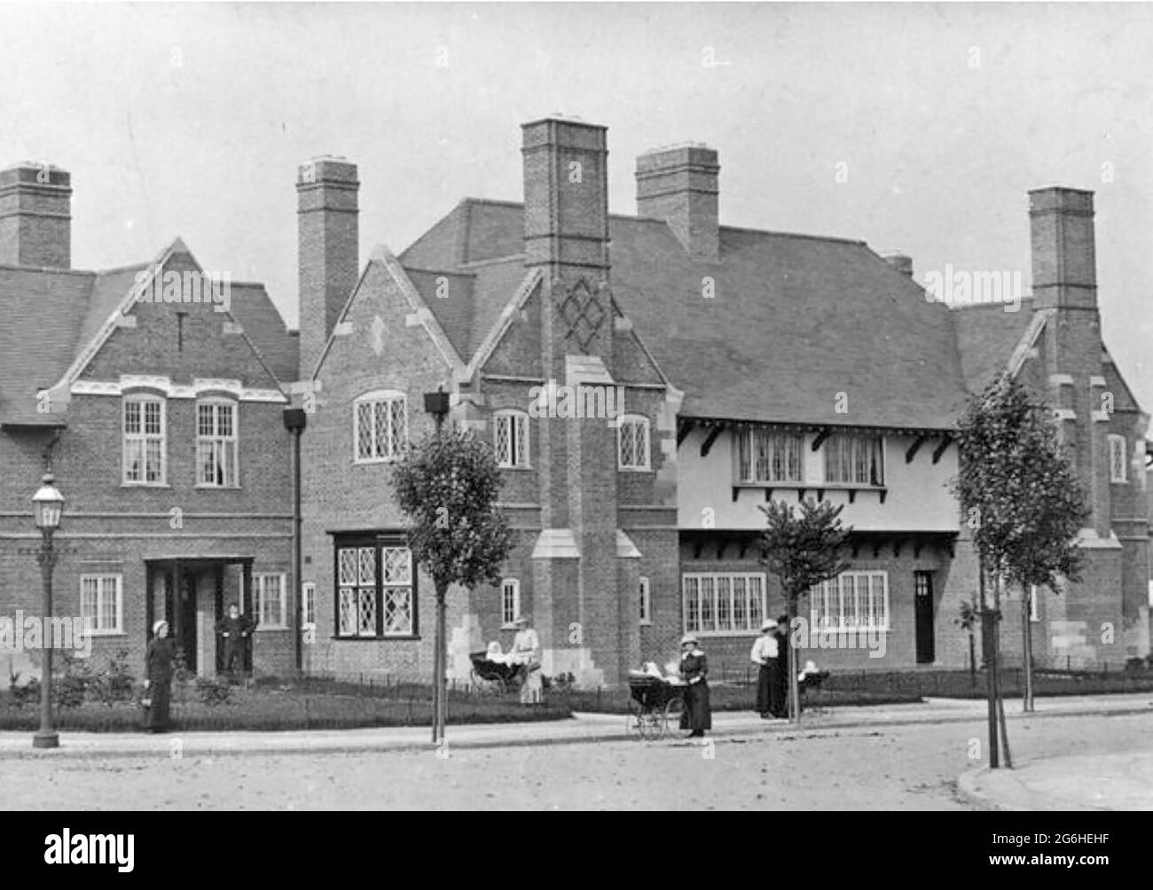PORT SUNLIGHT, Wirral,Merseyside. Housing built by the Lever Brothers for their soap factory workers photographed about 1900. Stock Photo
