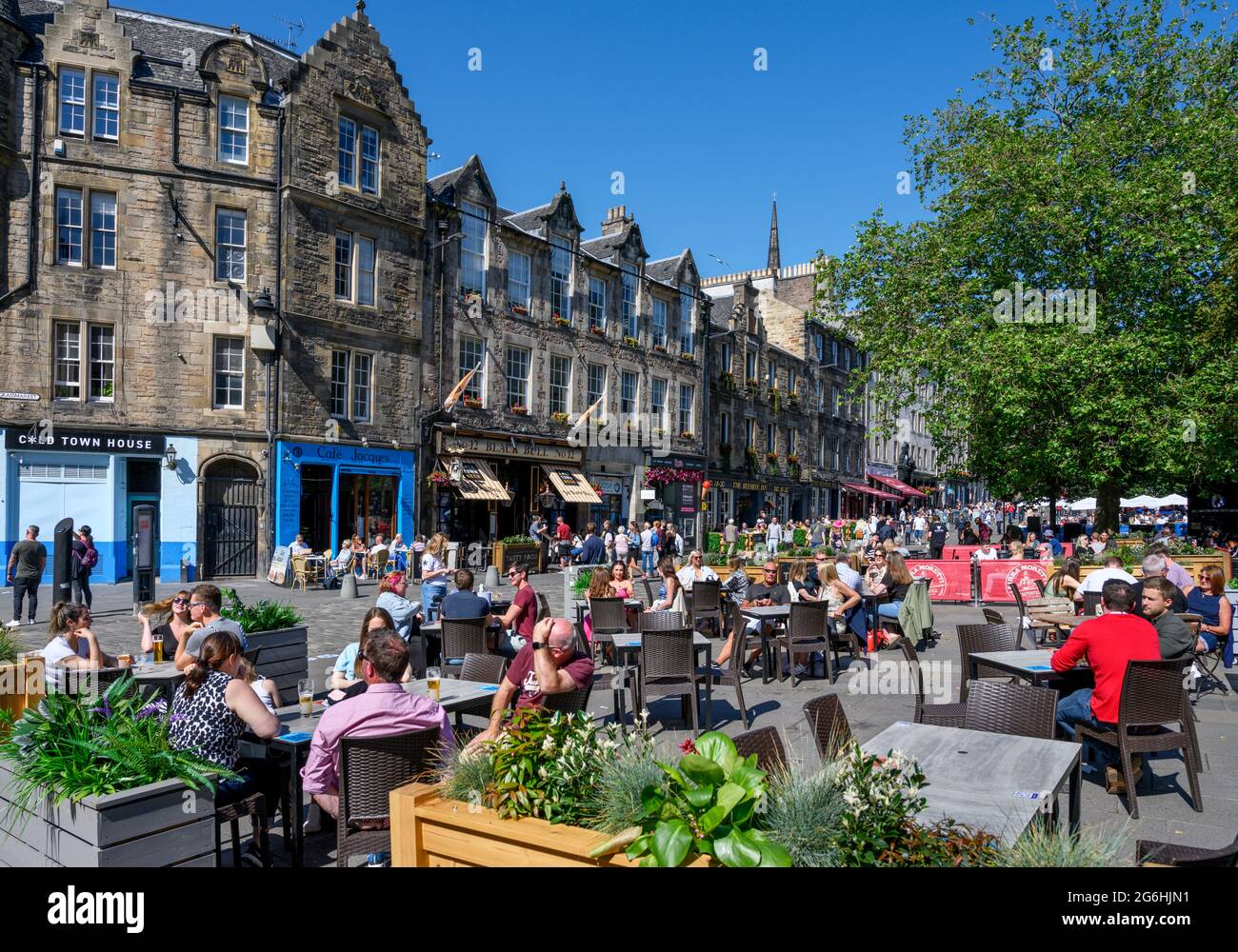 Bars and Restaurants on Grassmarket, Edinburgh, Scotland, UK Stock Photo